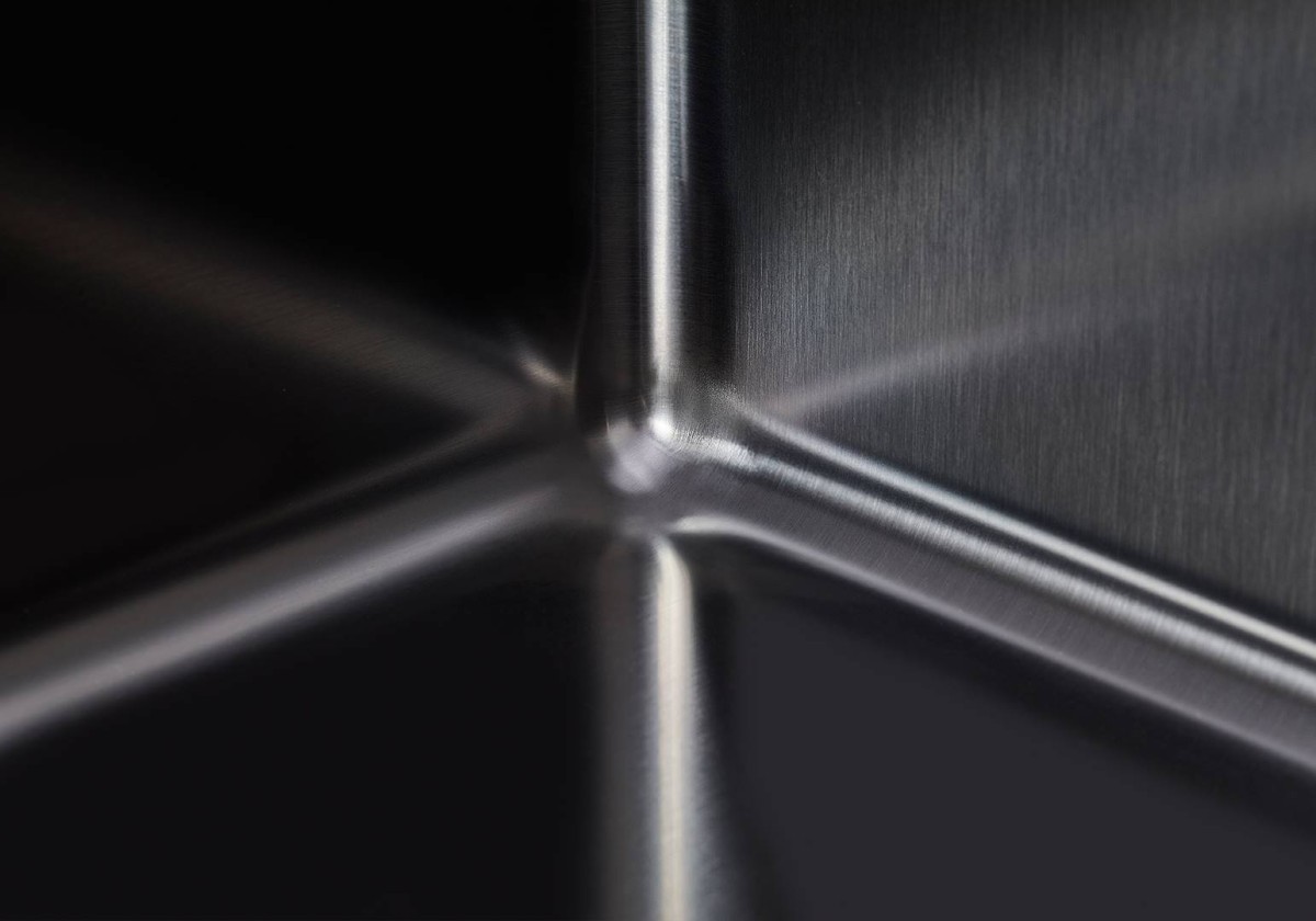 Sink Skin 800 Gun Metal
